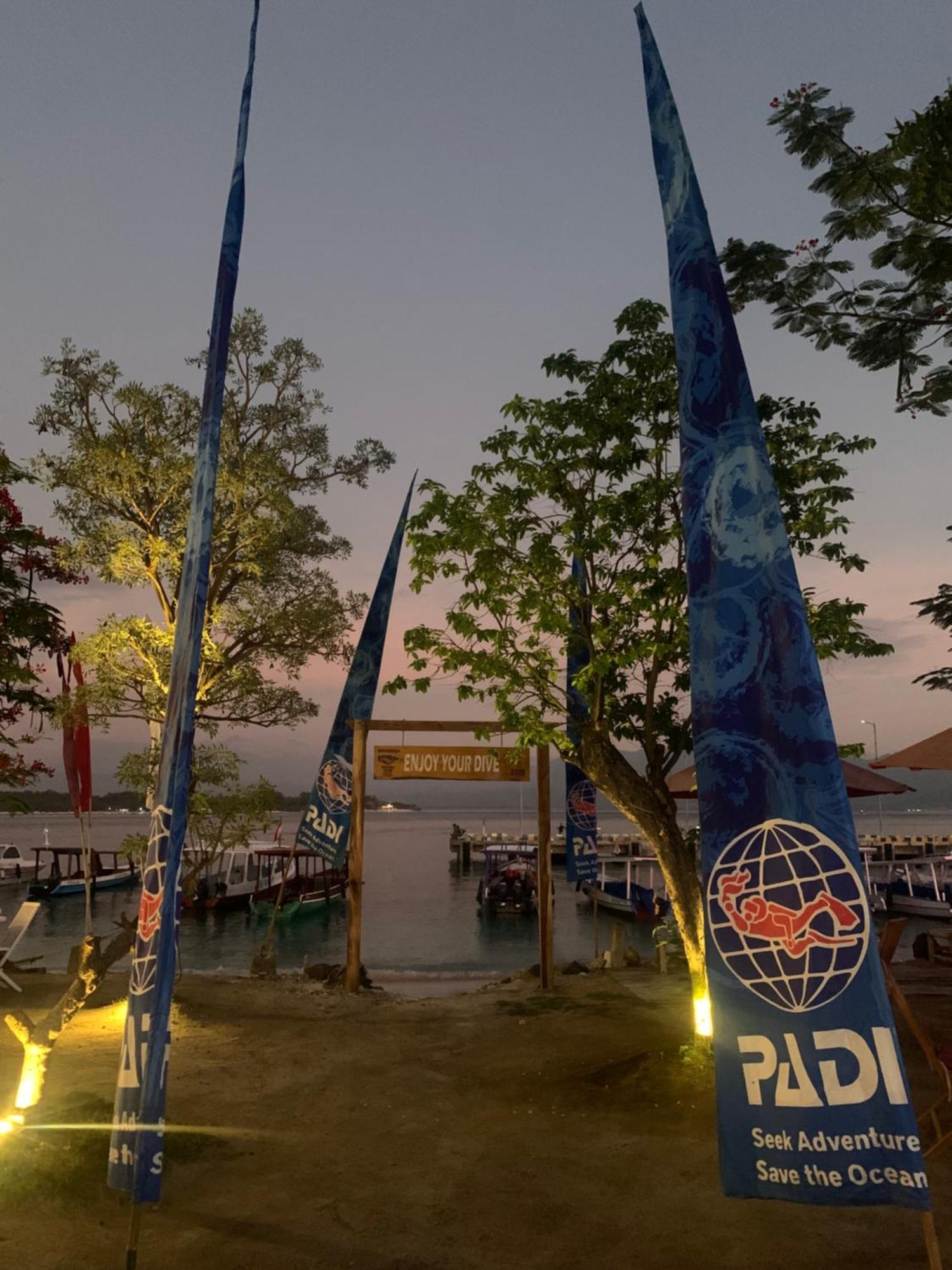 Diversia Diving Club & Bungalows Gili Trawangan Eksteriør billede